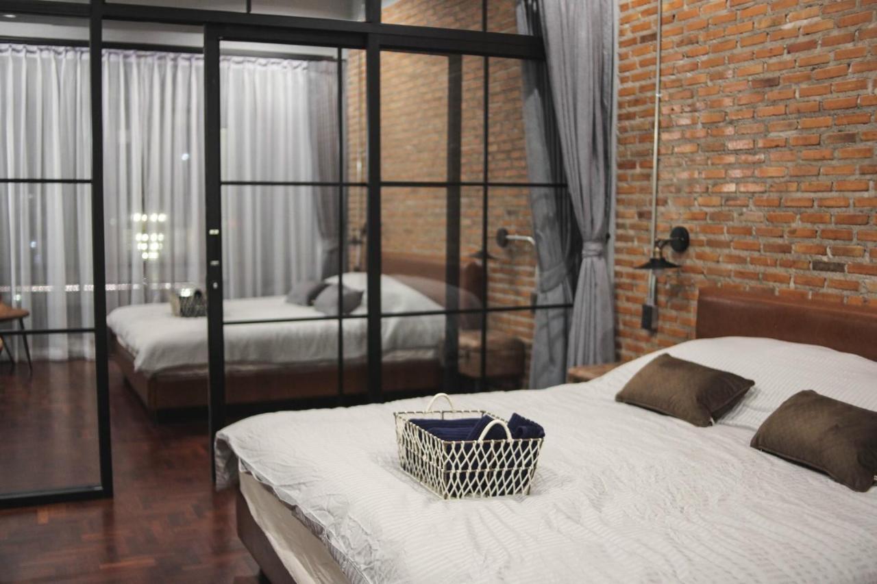 Signature Coffee & Bed Bed & Breakfast Chiang Mai Exterior photo